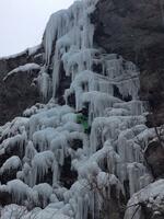 Cascade artificielle d'Aiguilles