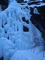 Cascade artificielle d'Aiguilles