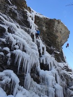 Cascade artificielle d'Aiguilles